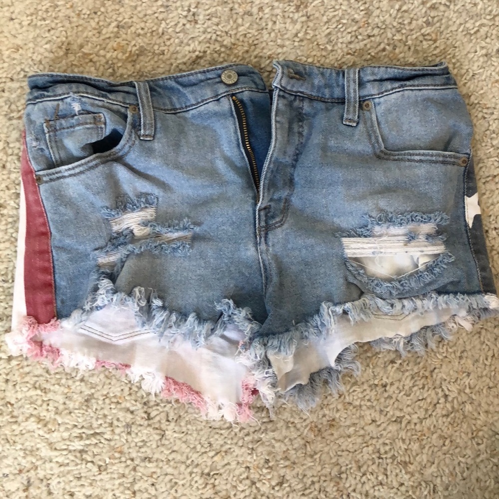 High Rise shorts - Picture 2 of 4